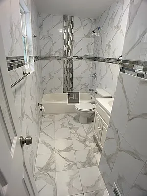 Rented by Highline Residential | media 25