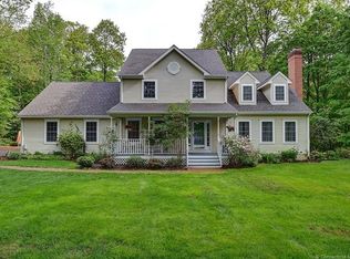 127 Country Ln, Hebron, CT 06248