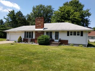 144 Butternut Dr, Amherst, OH 44001
