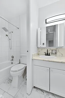 Rented by Brown Harris Stevens | media 21