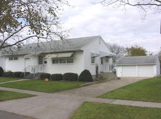 915 Walnut St, Osage, IA 50461
