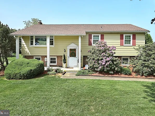 2100 Noss Rd, York, PA 17408