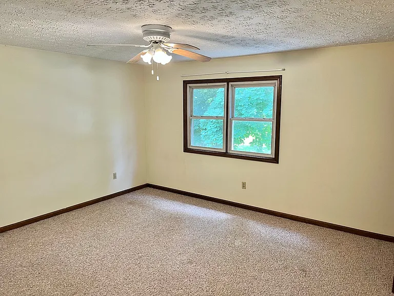 781 Plymouth St #781 — Photo 6