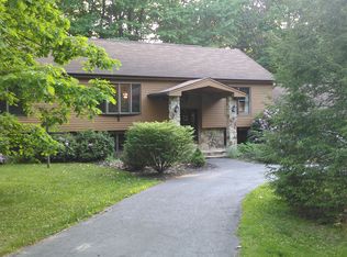 179 E Lake Rd, Acme, PA 15610