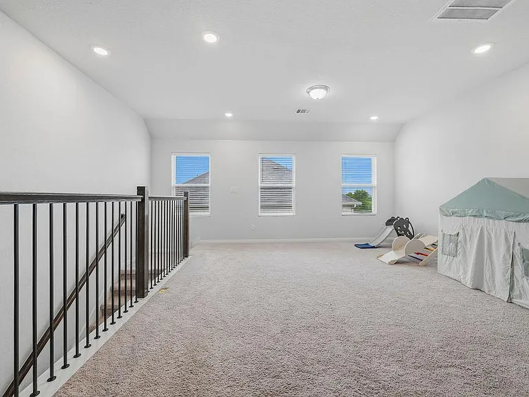 17616 Chino Ln — Photo 38