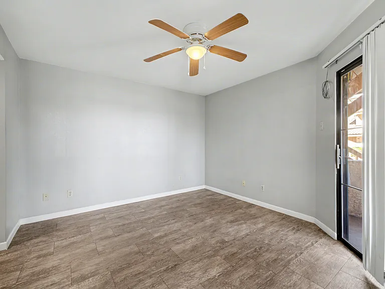 4545 N 67th Ave #1060 — Photo 13
