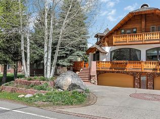 411 Deer Blvd APT A, Avon, CO 81620