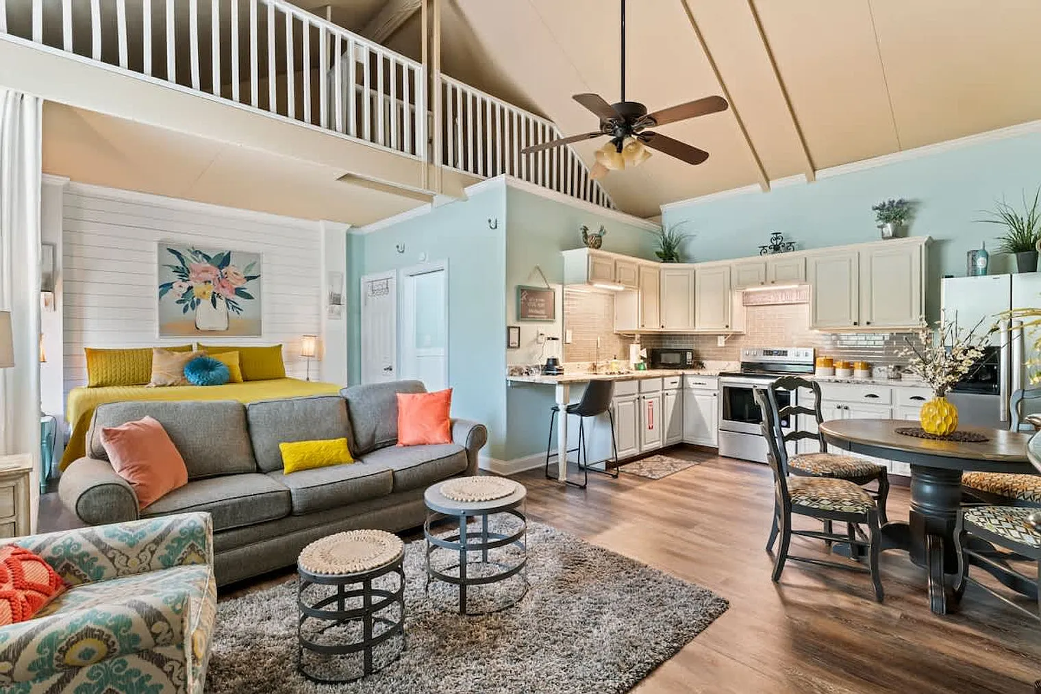 Studio, 1.0 bath, 290 sqft, $3,419 — Photo 2