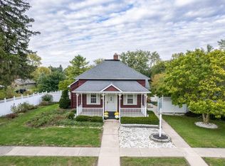 265 E Washington St, Upland, IN 46989