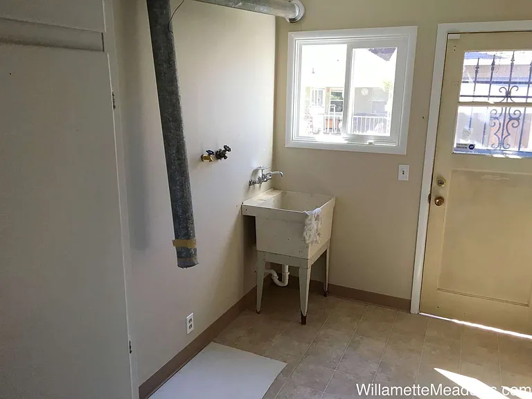 2770 Nola Ave SE — Photo 26