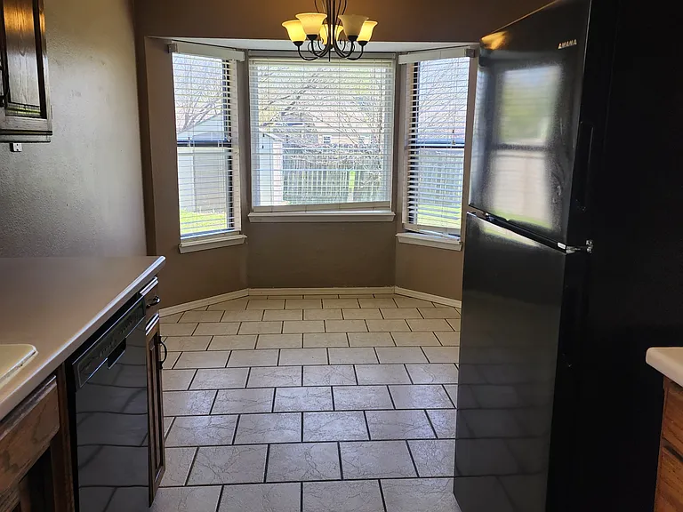 2821 Mount Vernon Rd — Photo 9