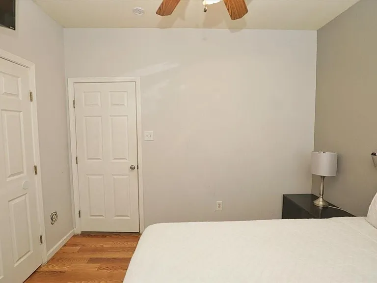 13121 Vickery St — Photo 27
