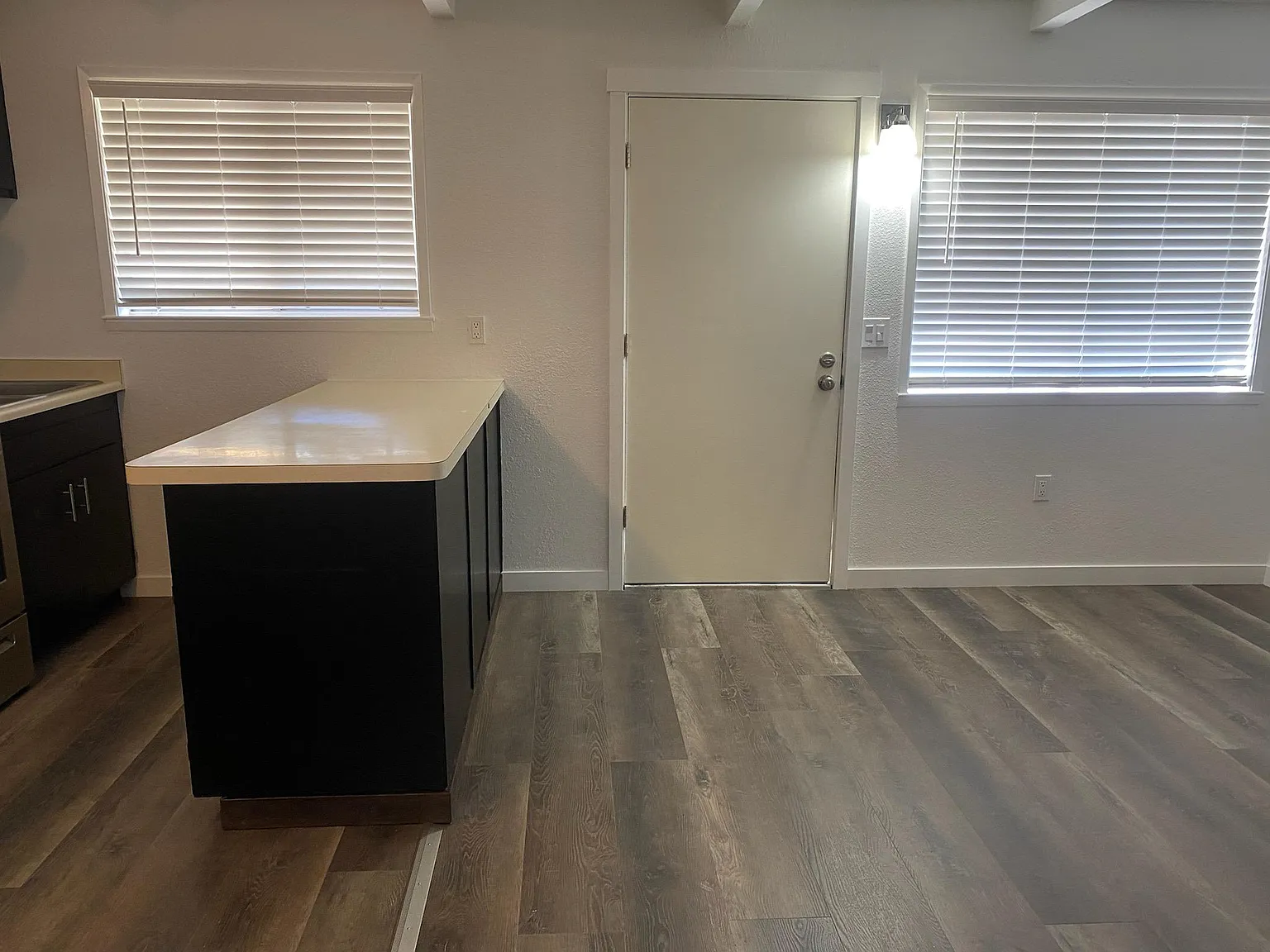 1 bed, $1,600 — Photo 4