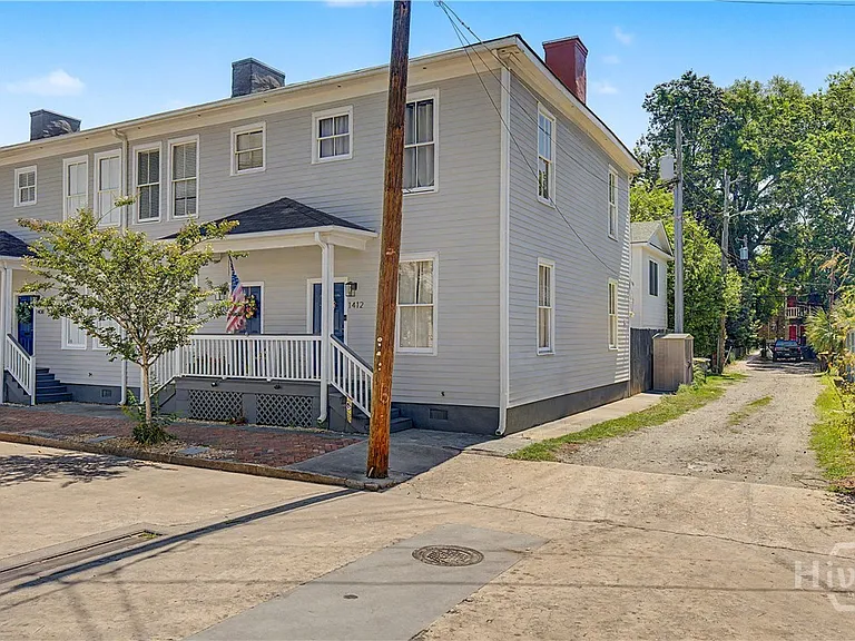1410 Jefferson St — Photo 46