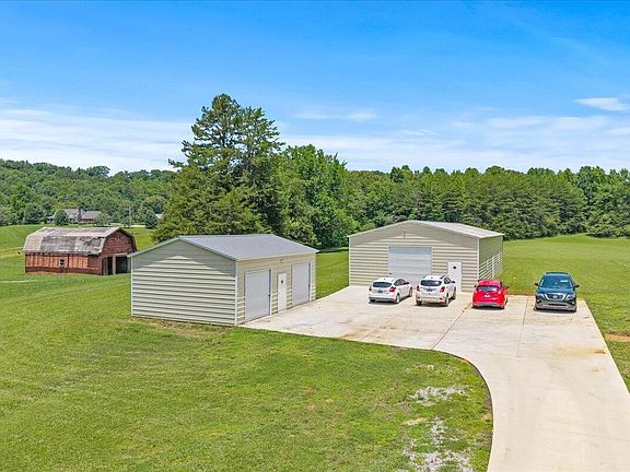 3rd image of 461 County Road 442
