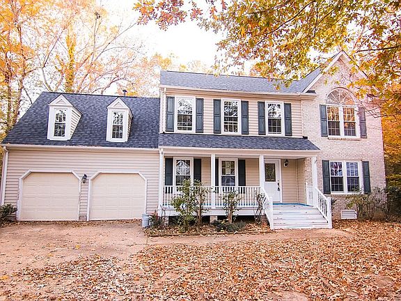 3rd image of 3009 Stanford Pl