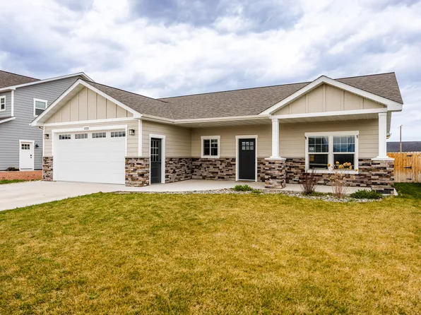 1323 Silverton Dr, Ranchester, WY 82839