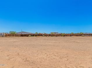 18 W Skinner Rd, Surprise, AZ 85387