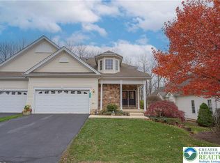 5041 Saw Grass Dr, Northampton, PA 18067