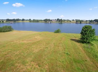 7049 Lake Vista Dr, Streetman, TX 75859