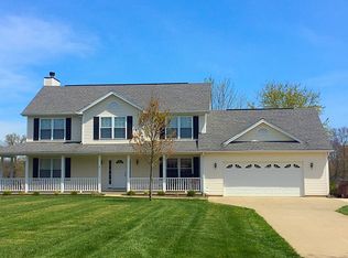 8590 Wolf Run Ln, Morrow, OH 45152