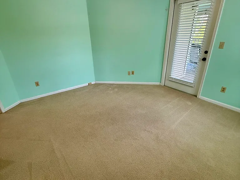 700 Ironwood Dr #728 — Photo 36
