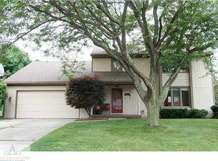 2221 Rockdale Ave, Lansing, MI