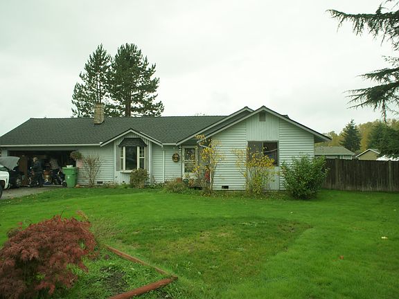 4th image of 6407 65th Place Ne