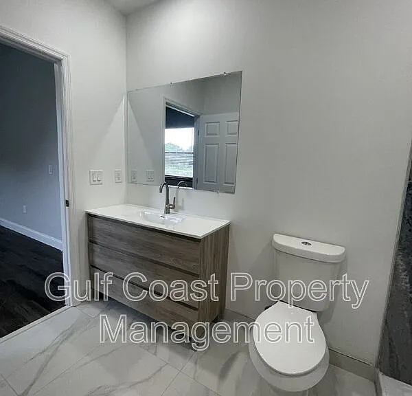 662 Windermere Dr — Photo 20