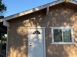 12083 E Clinton Ave, Sanger, CA 93657