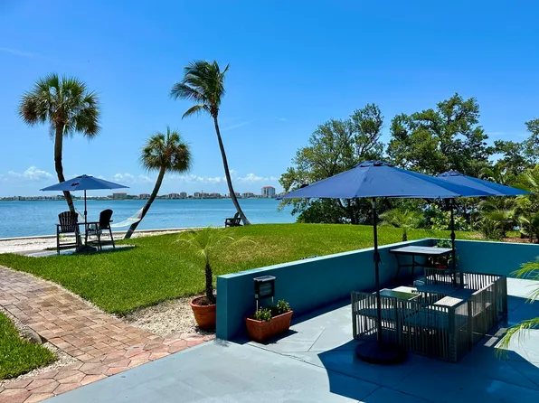 860 Boca Ciega Isle Dr, Saint Pete Beach, FL 33706