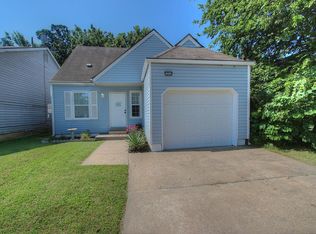 1914 W 62nd St S, Tulsa, OK 74132