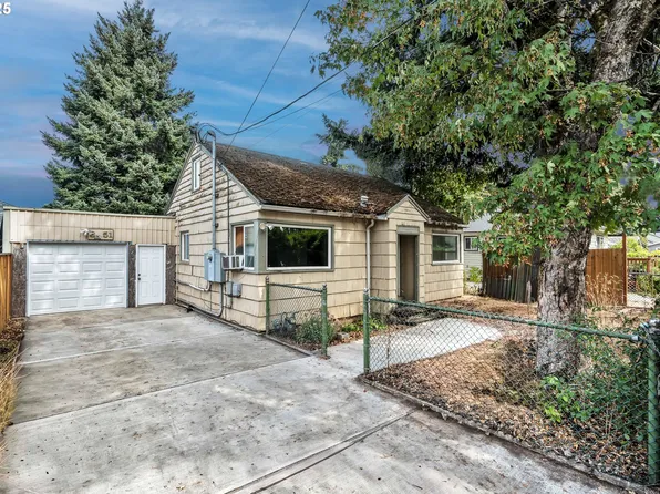 8451 SE Bush St, Portland, OR 97266