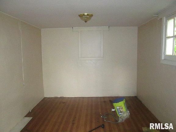 3rd image of 130 S Cleveland Ave
