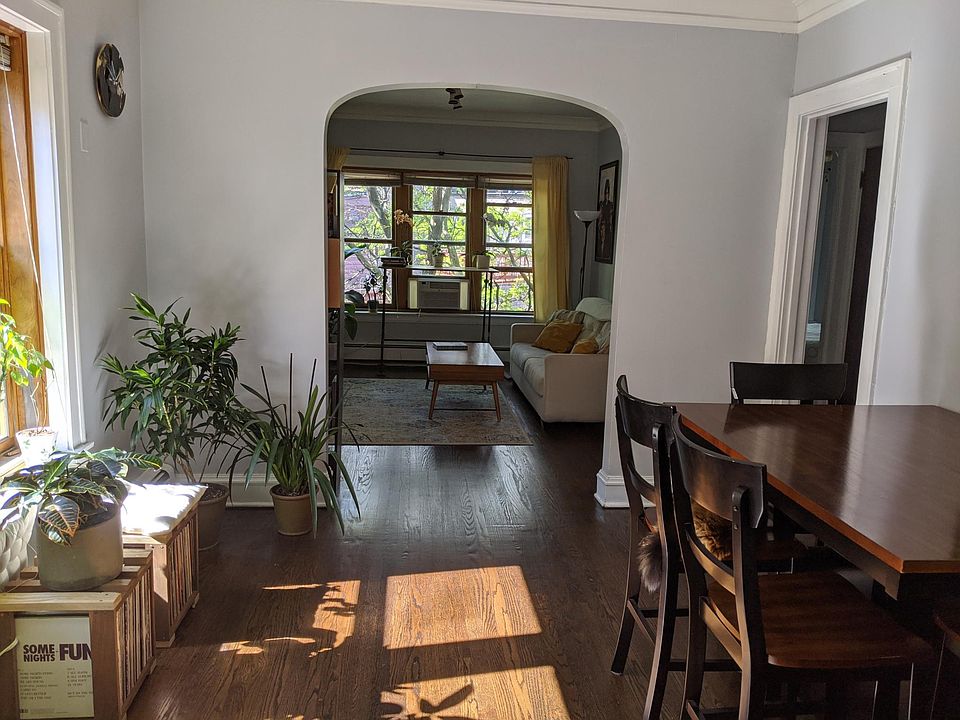 1st image of 715 W Belden Ave #3N