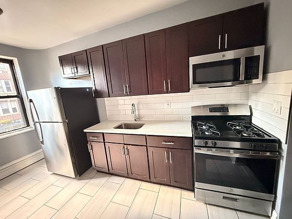 2nd image of 14 Kensington Ave #32E