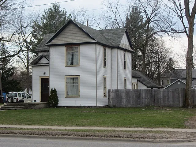 519 N State St photo 1