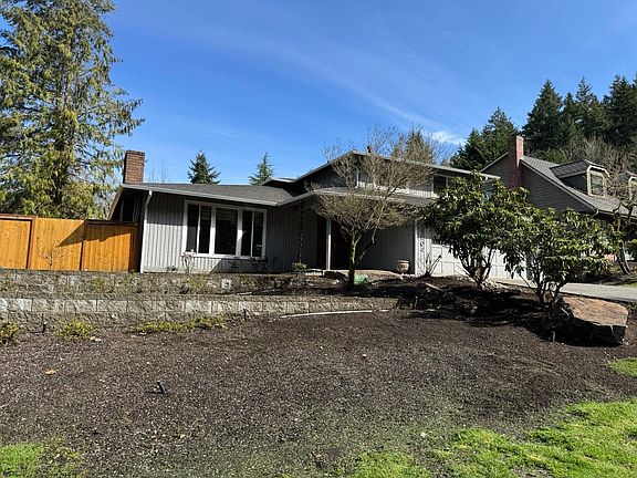 2nd image of 14204 SE 52nd Pl