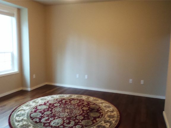 5th image of 6110 Gleneagle Ave SW