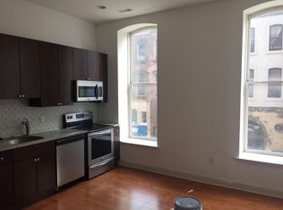 2131 Walnut St #201, Philadelphia, PA 19103