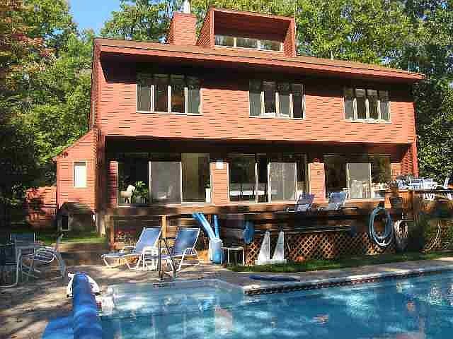 2nd image of 2146 Lynnwood Dr