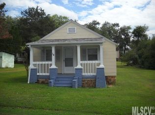 14 W Summit Ave, Granite Falls, NC 28630