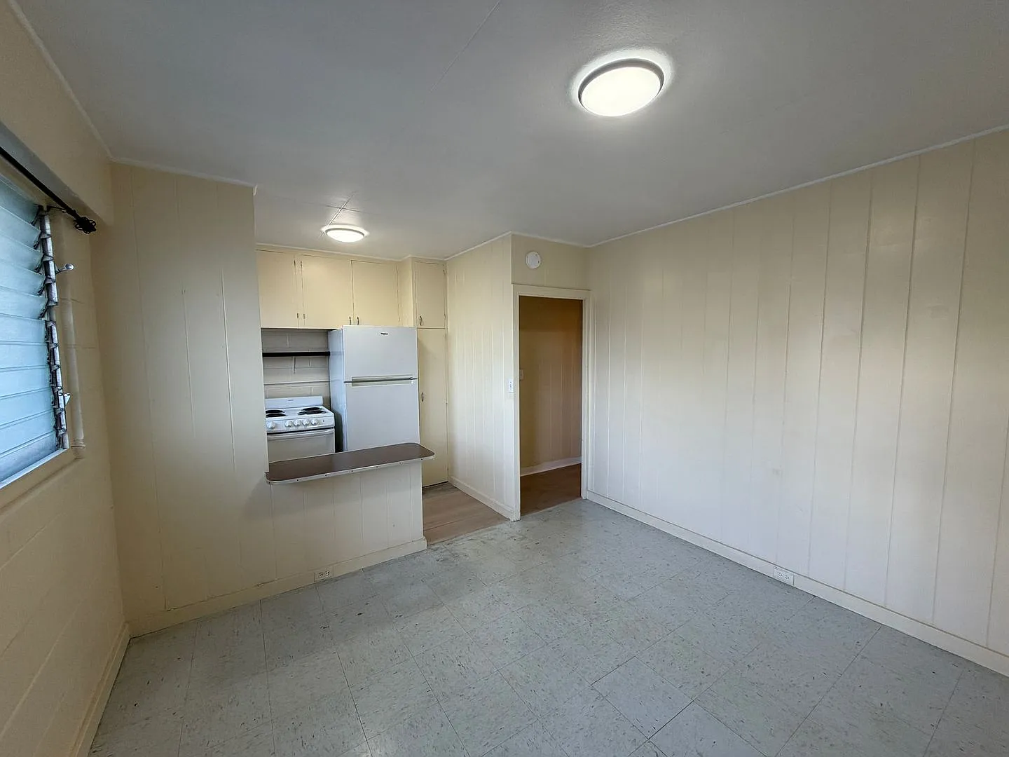 645 Piikoi — Photo 2