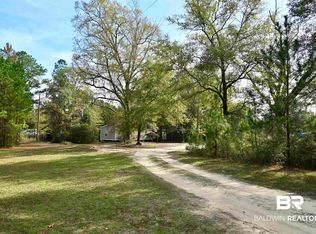 23 Hampton Ln, Brewton, AL 36426
