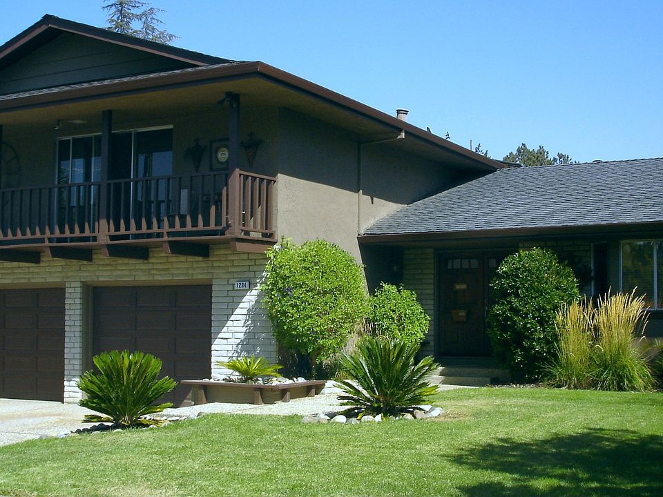 1st image of 1234 De Paul Way