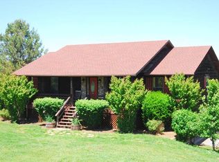 2483 Outlaw Rd, Woodlawn, TN 37191