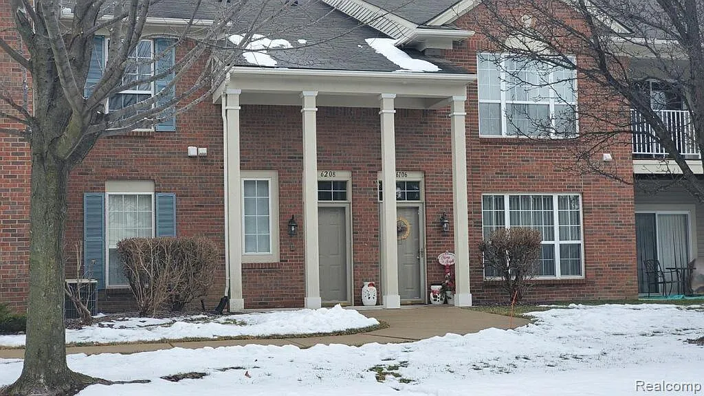 6208 Chesapeake Cir #71 photo 1