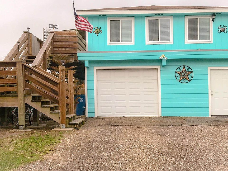 1st image of 209 S 5th St