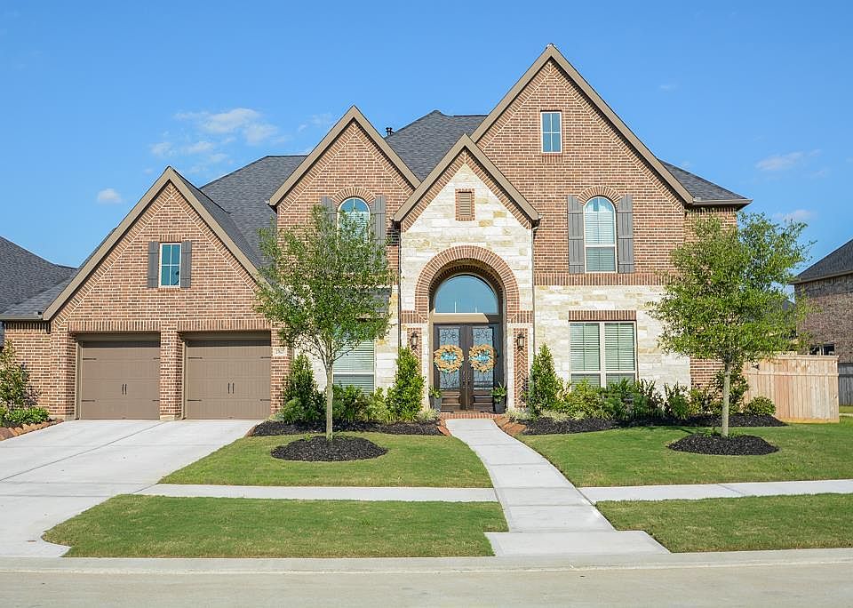 1st image of 27627 Lakeway Trail Ln