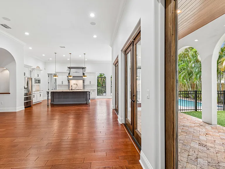 3917 W Barcelona St — Photo 51